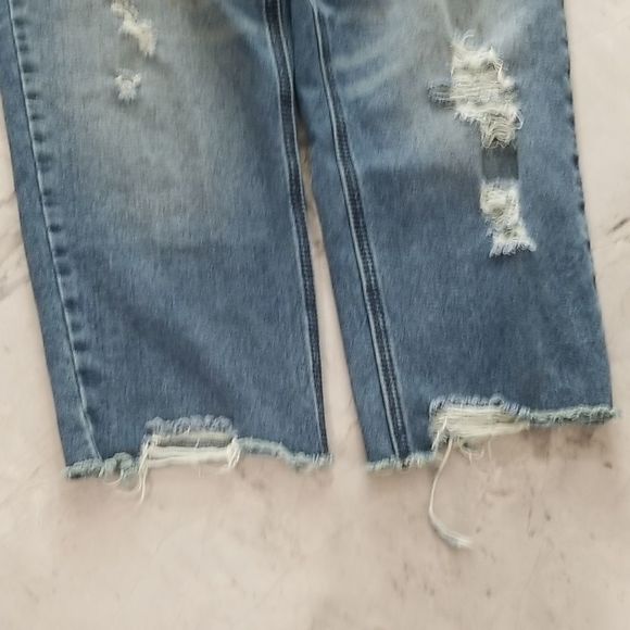 FP Women's Distressed Denim Capri Jeans, Cut-Offs, Frayed Hem - Picture 11 of 16